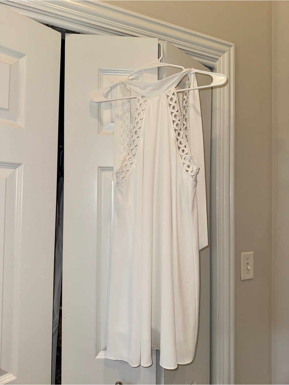 Halter neck Crochet-Trim Dress